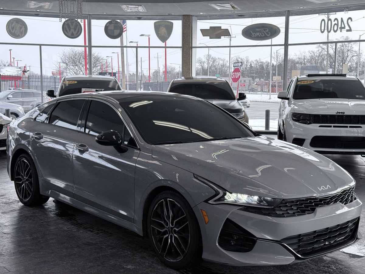 Used 2024 Kia K5 GT image 1
