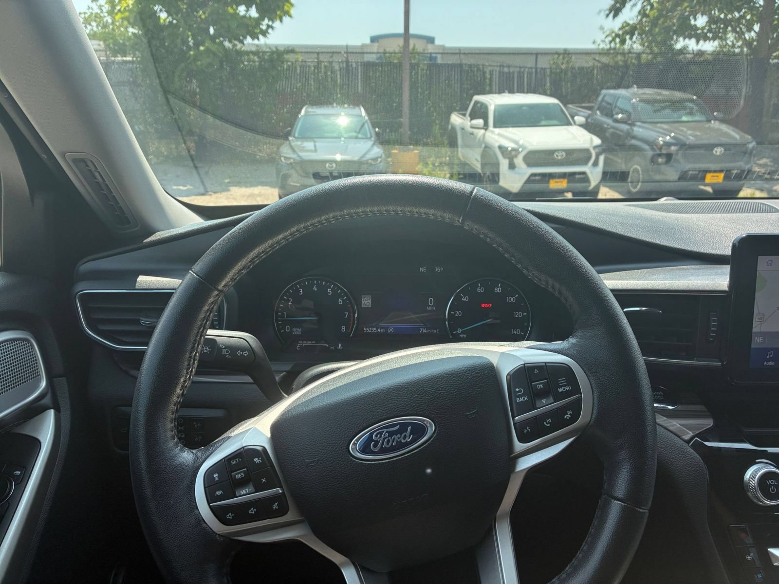 Used 2024 Ford Explorer Limited RWD image 24