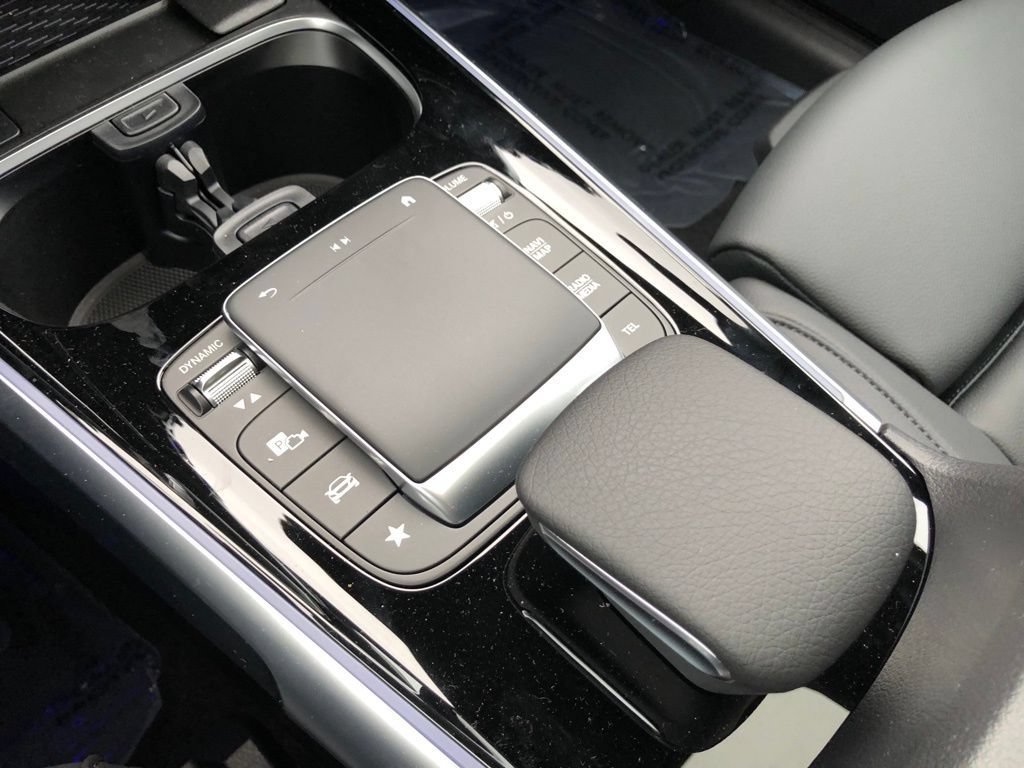 New 2023 Mercedes-Benz EQB 300 4MATIC image 21
