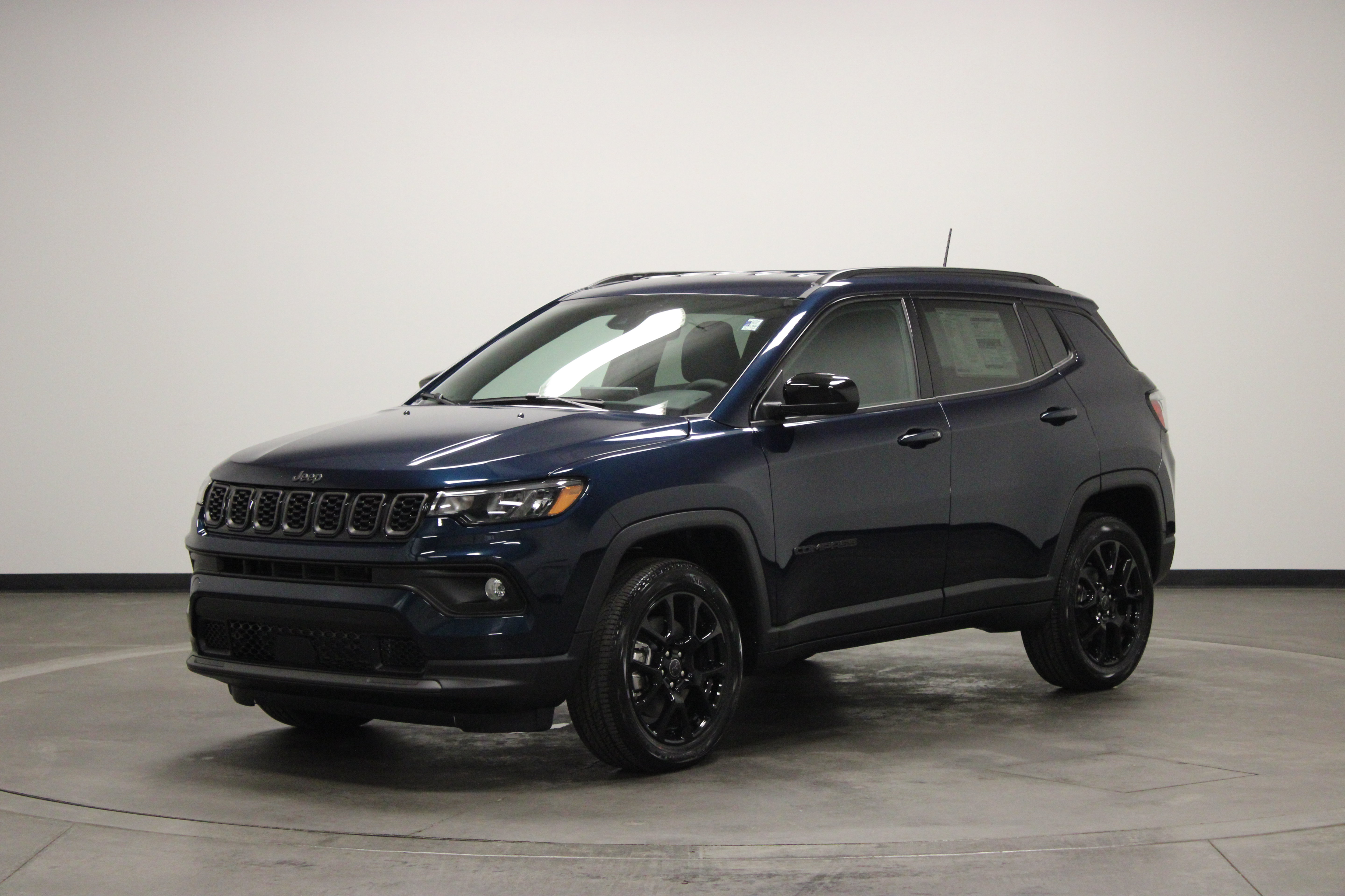 New 2026 Jeep Compass Latitude AWD/4WD image 4