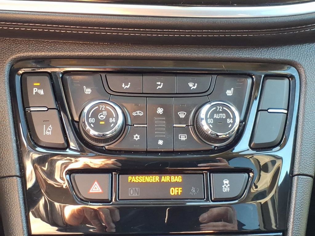 Used 2017 Buick Encore Premium w/ Experience Buick Package FWD image 19