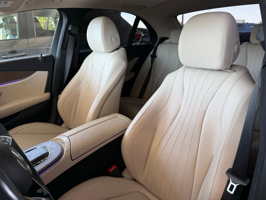 Used 2021 Mercedes-Benz E 350 Sedan image 3