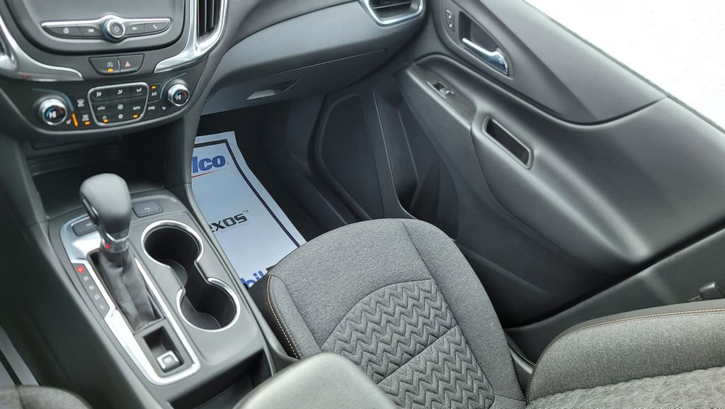 Used 2023 Chevrolet Equinox LT image 23
