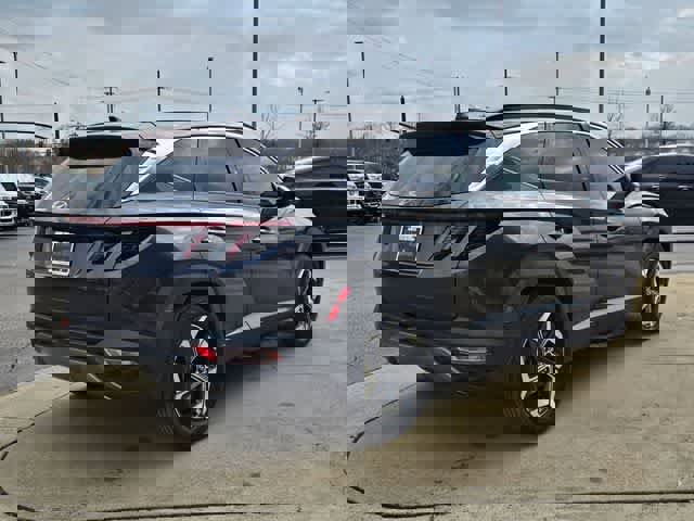 Used 2022 Hyundai Tucson Limited w/ Cargo Package image 9