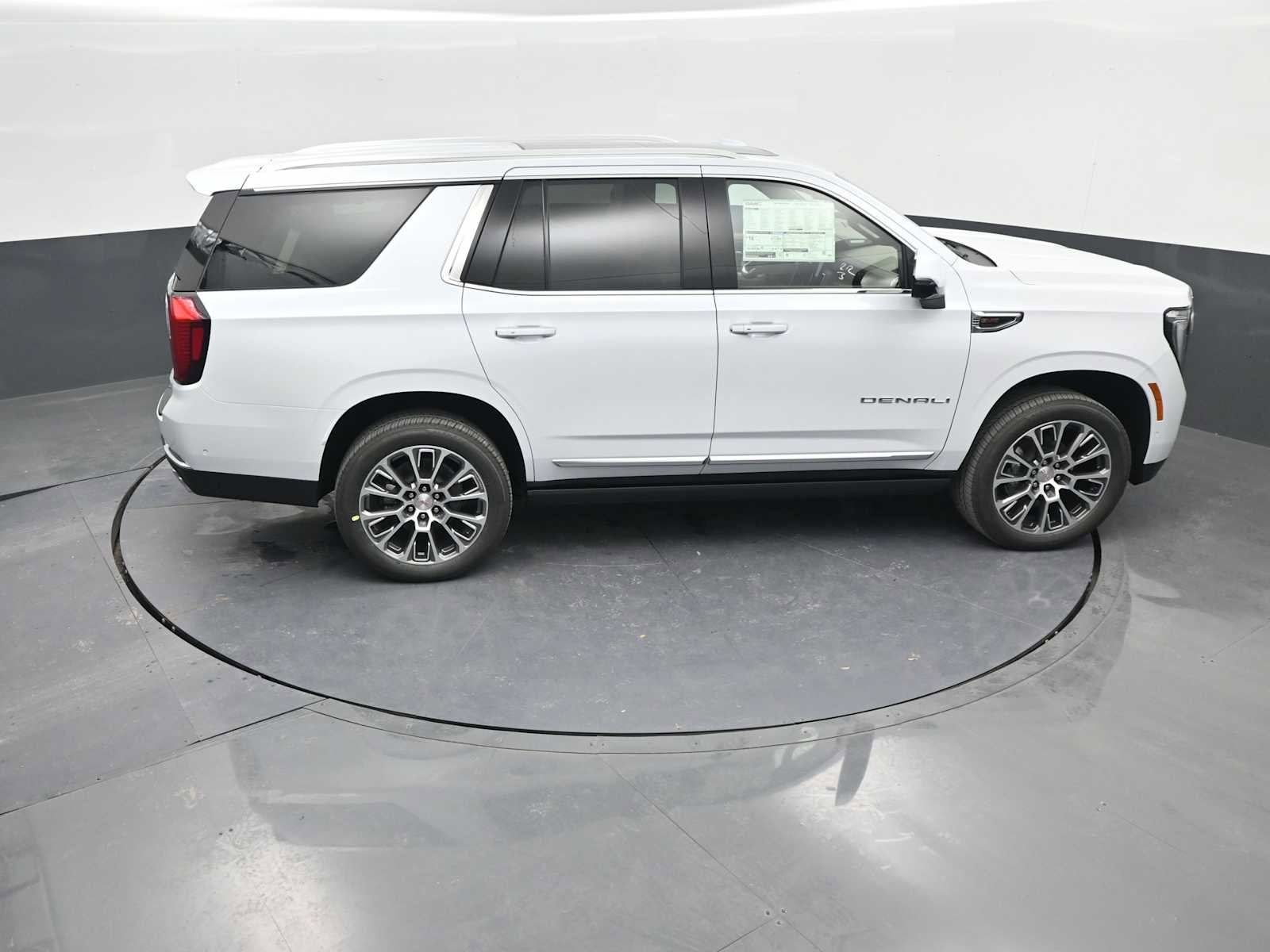 New 2026 GMC Yukon Denali image 29