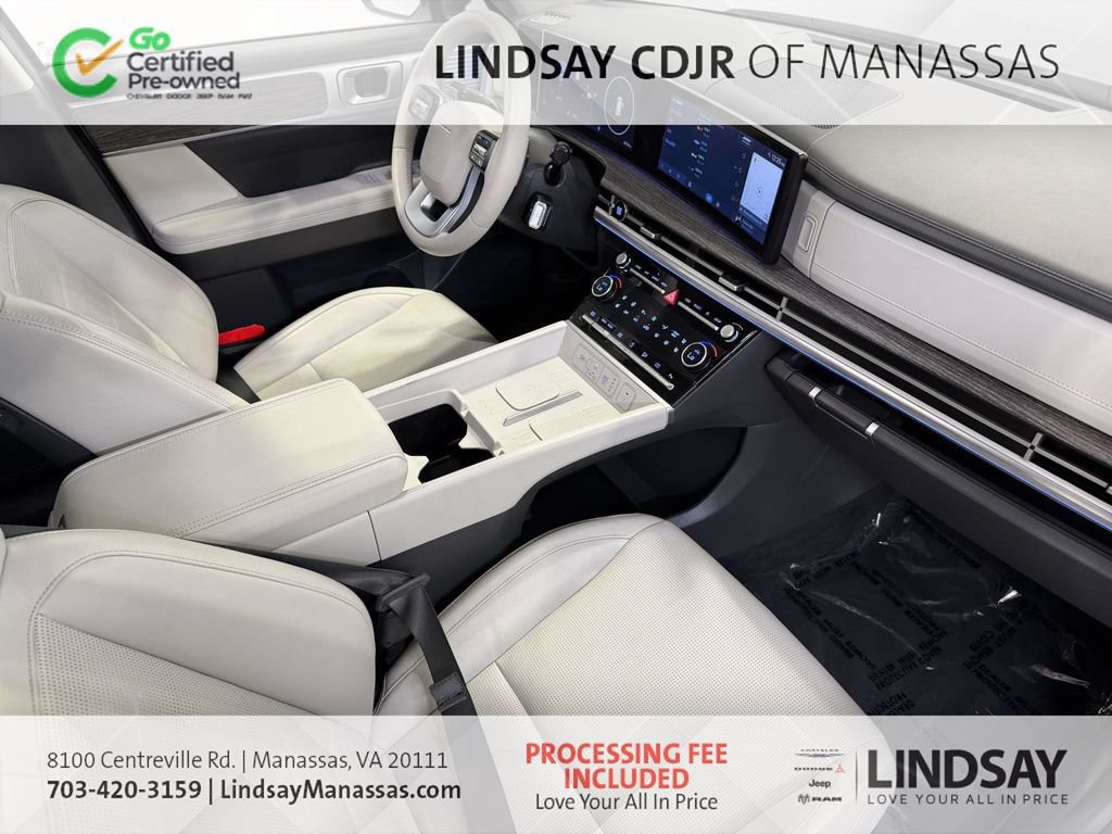 Used 2024 Hyundai Santa Fe Limited AWD/4WD image 14