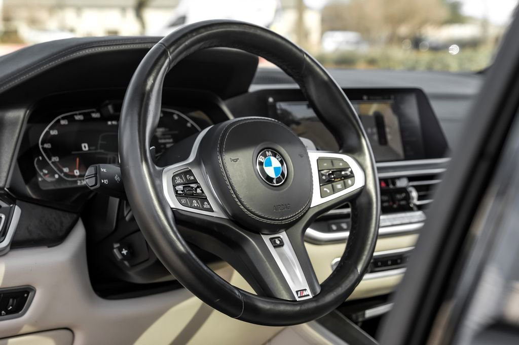 Used 2022 BMW X5 M50i w/ Executive Package image 13