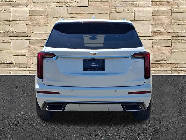 Certified 2025 Cadillac XT6 Luxury AWD/4WD image 3