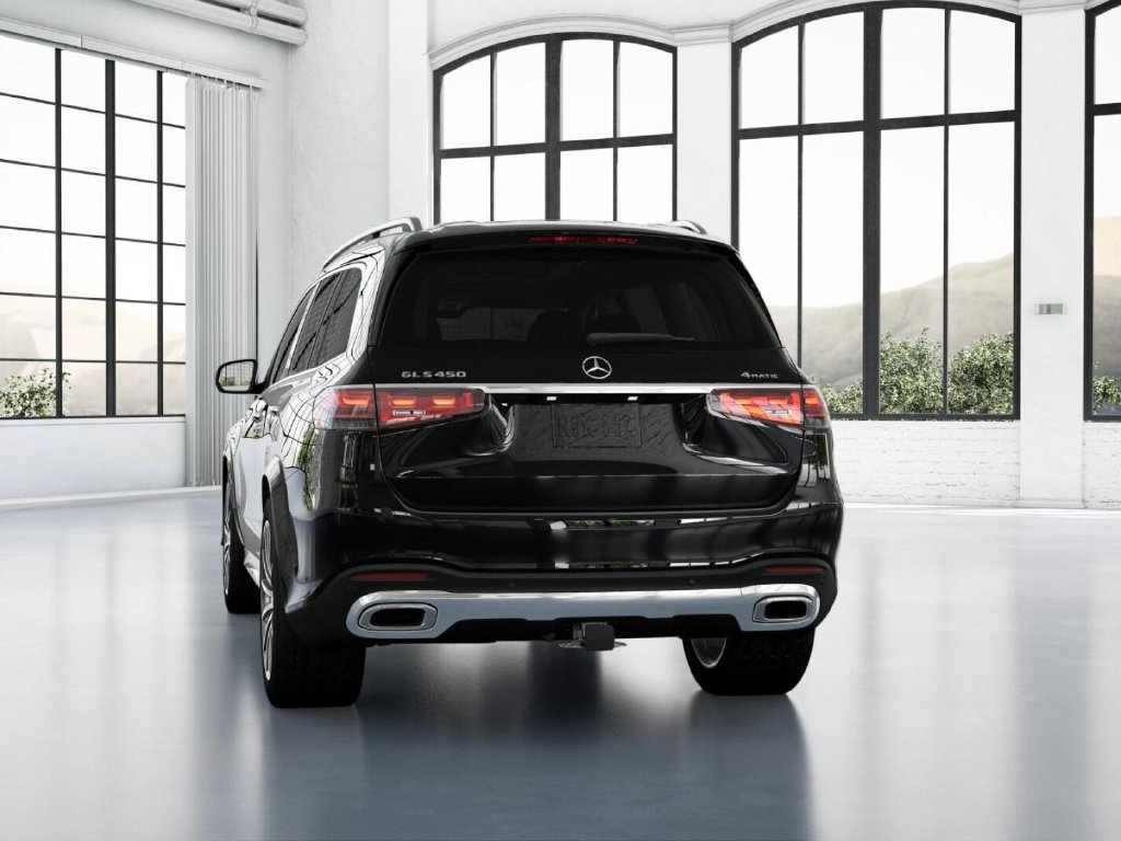 Used 2025 Mercedes-Benz GLS 450 4MATIC image 26