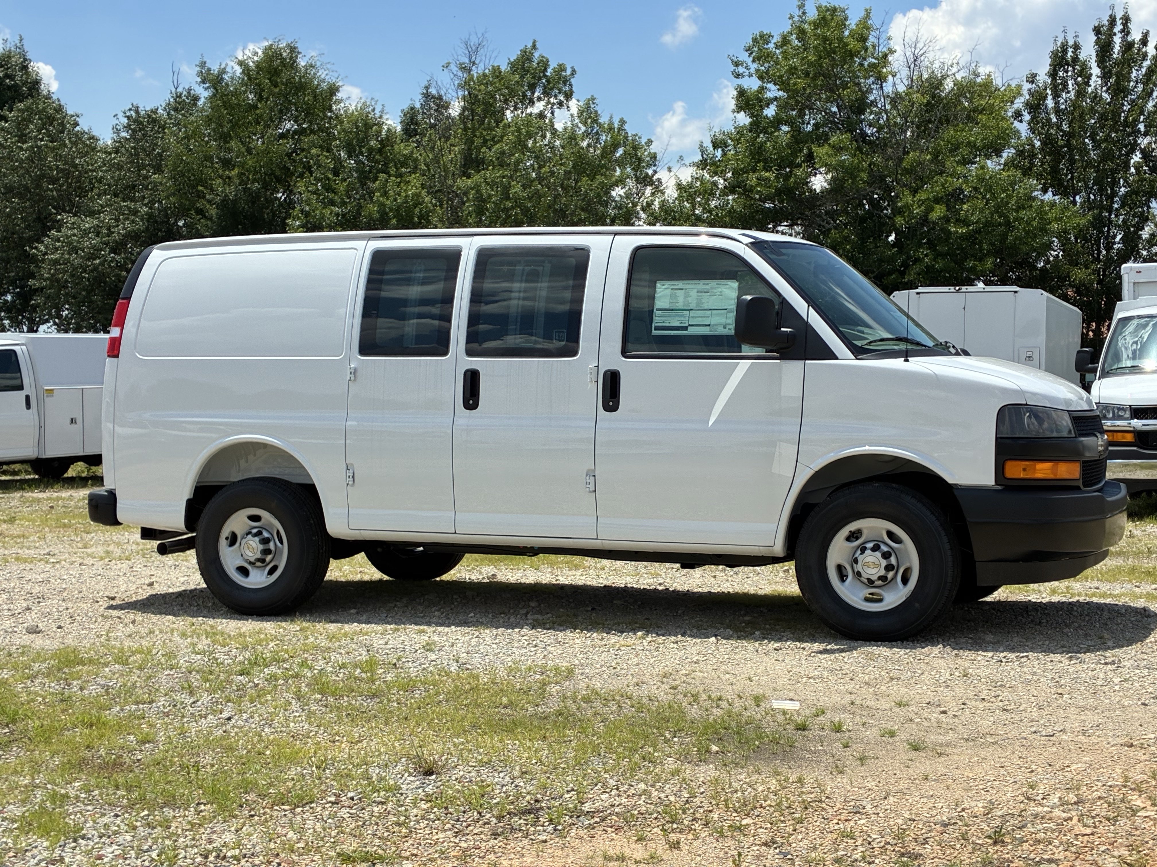 New 2026 Chevrolet Express 2500 w/ Driver Convenience Package RWD image 3