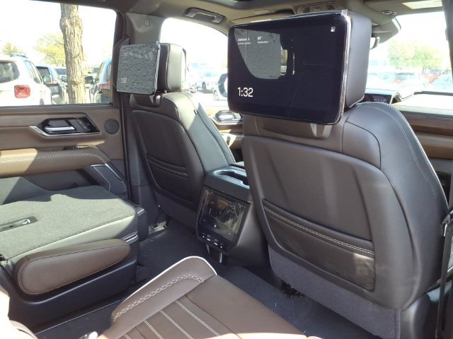 New 2027 GMC Yukon Denali Ultimate AWD/4WD image 23