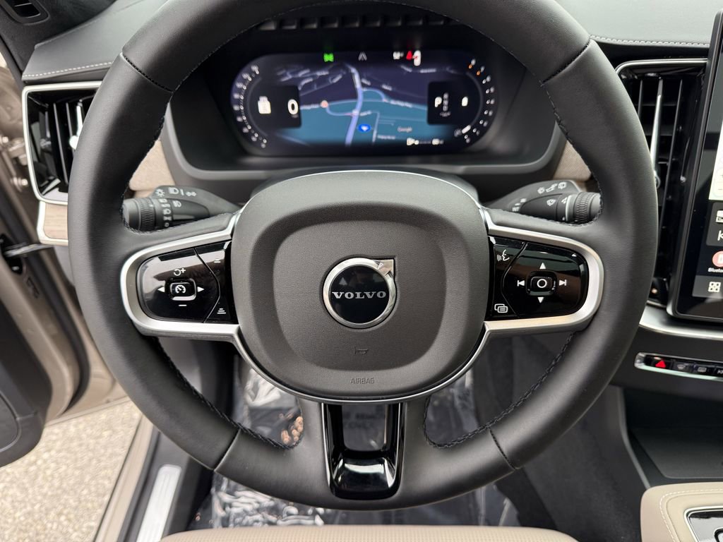 New 2026 Volvo XC90 B6 Ultra w/ Lounge Package image 18