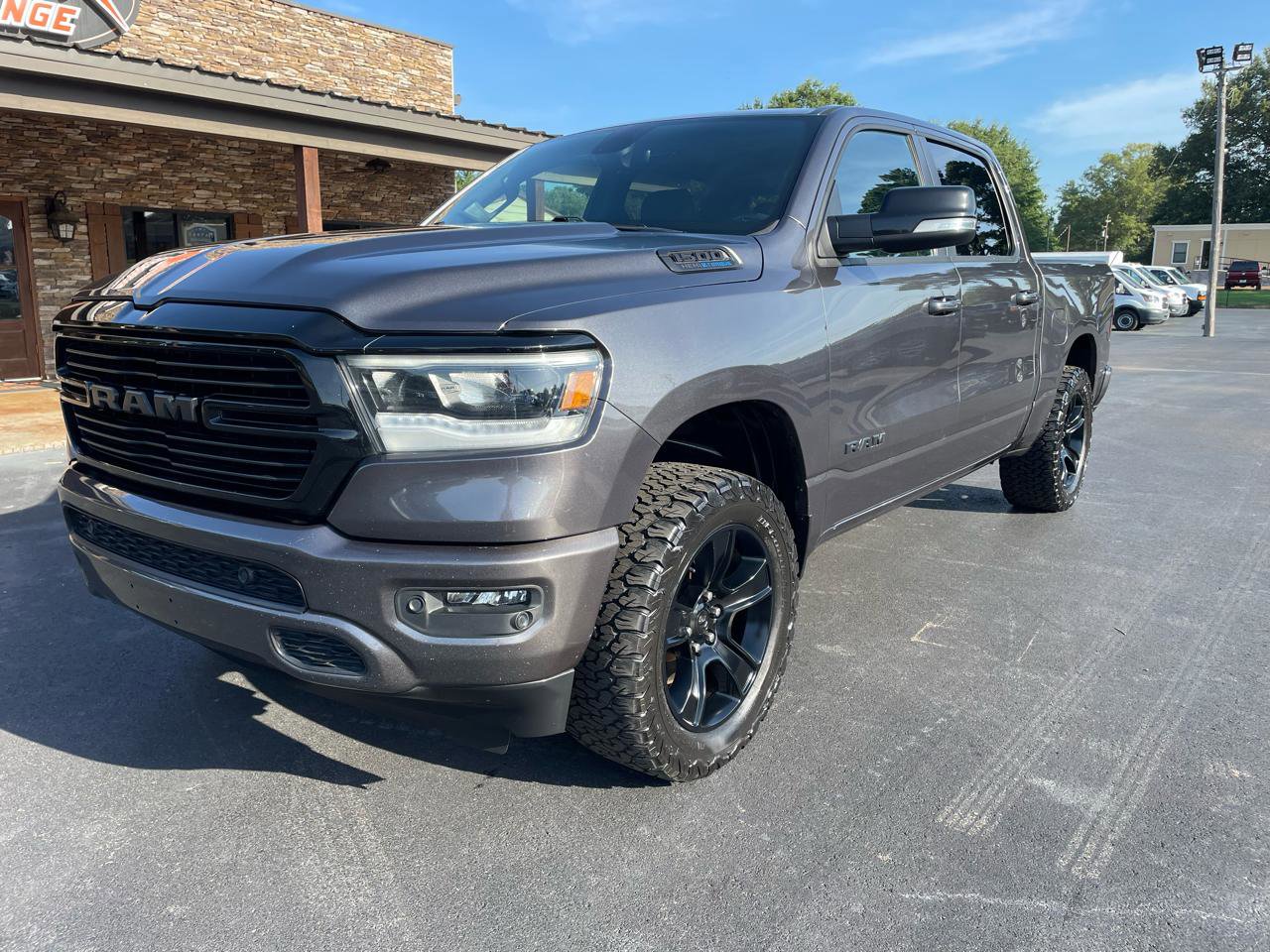 Used 2021 RAM 1500 Big Horn AWD/4WD image 2