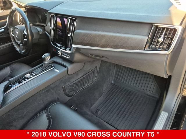 Used 2018 Volvo V90 T5 Cross Country w/ Convenience Package AWD/4WD image 39