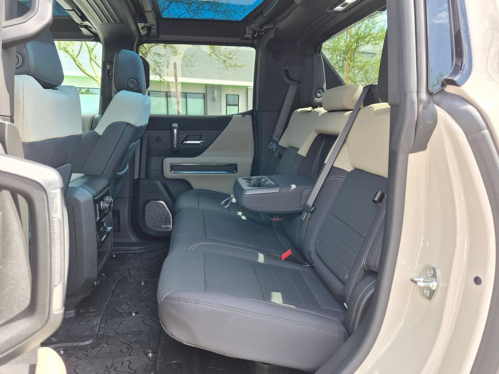 New 2026 GMC Hummer EV 4x4 Crew Cab w/ LPO, Sport Package image 22