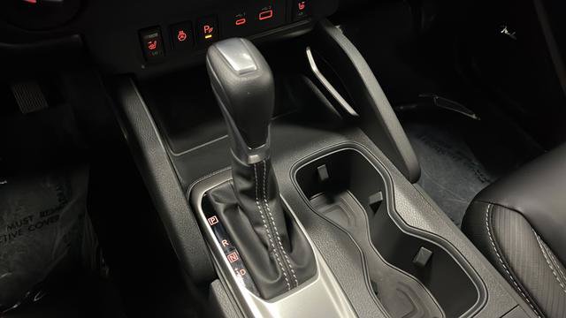 Used 2025 Nissan Frontier SL AWD/4WD image 18