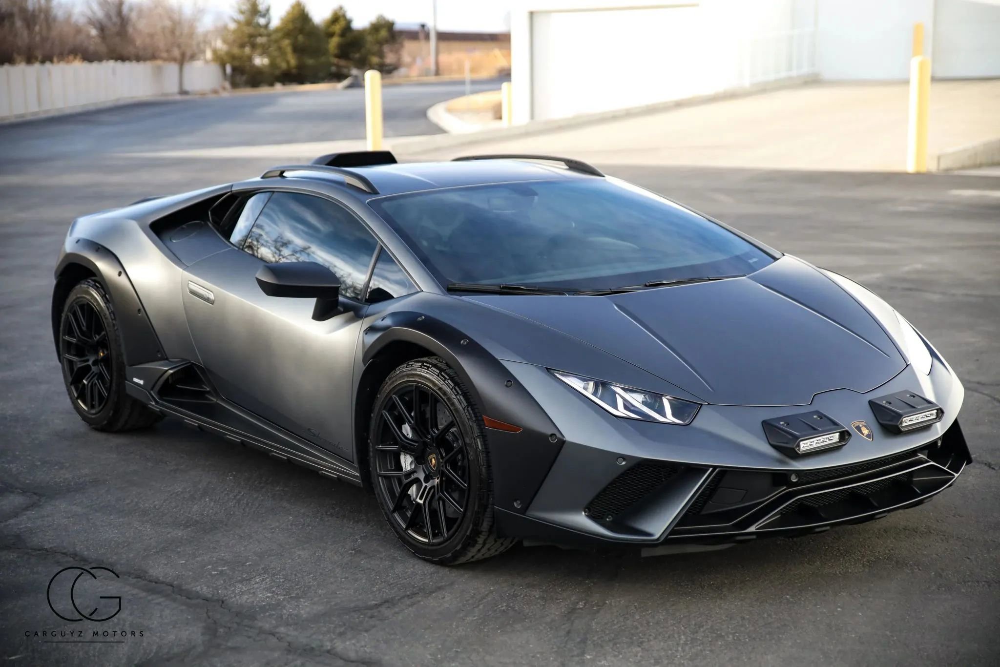 Used 2024 Lamborghini Huracan Sterrato AWD/4WD image 38