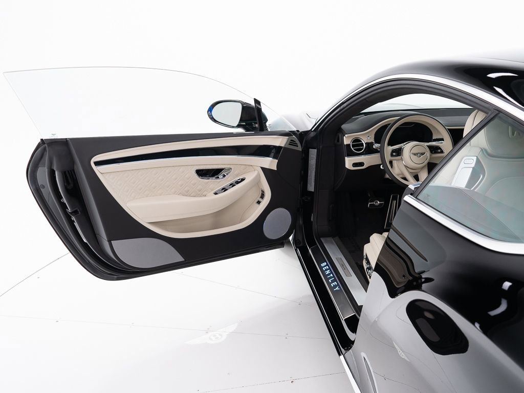 Used 2023 Bentley Continental GT Azure AWD/4WD image 10