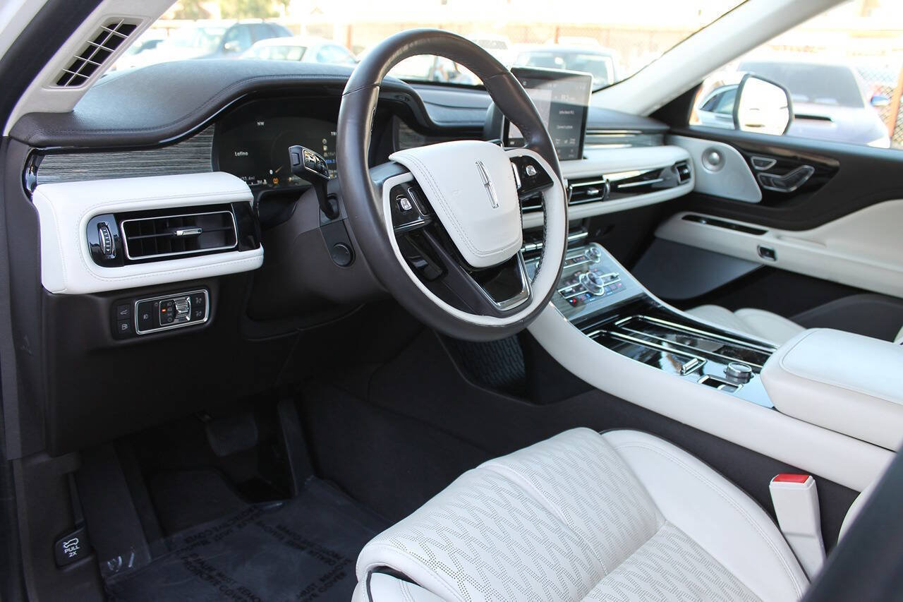 Used 2020 Lincoln Aviator Black Label Grand Touring w/ Class IV Trailer Tow Package AWD/4WD image 24