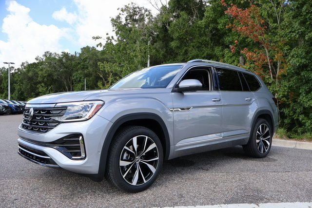 New 2026 Volkswagen Atlas SEL Premium R-Line image 3