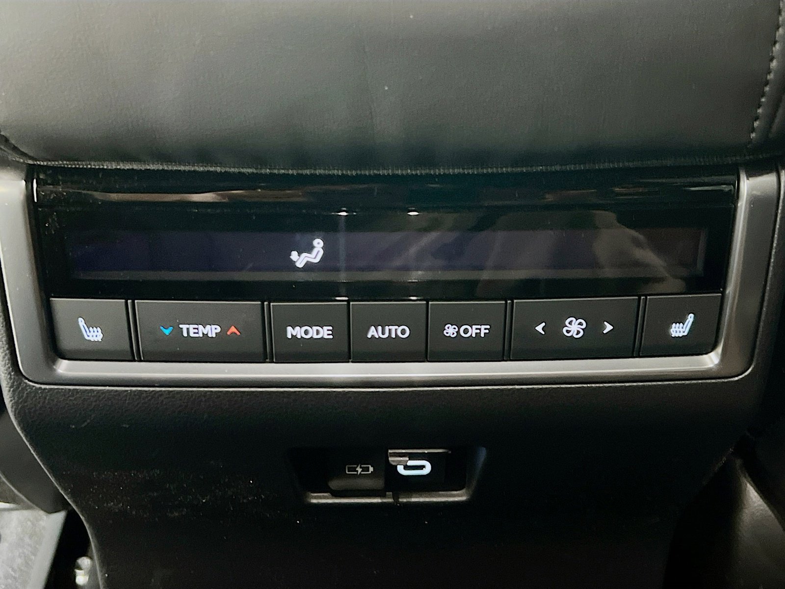 Used 2025 Lexus GX 550 550 Premium+ w/ Accessory Package (2T) image 18