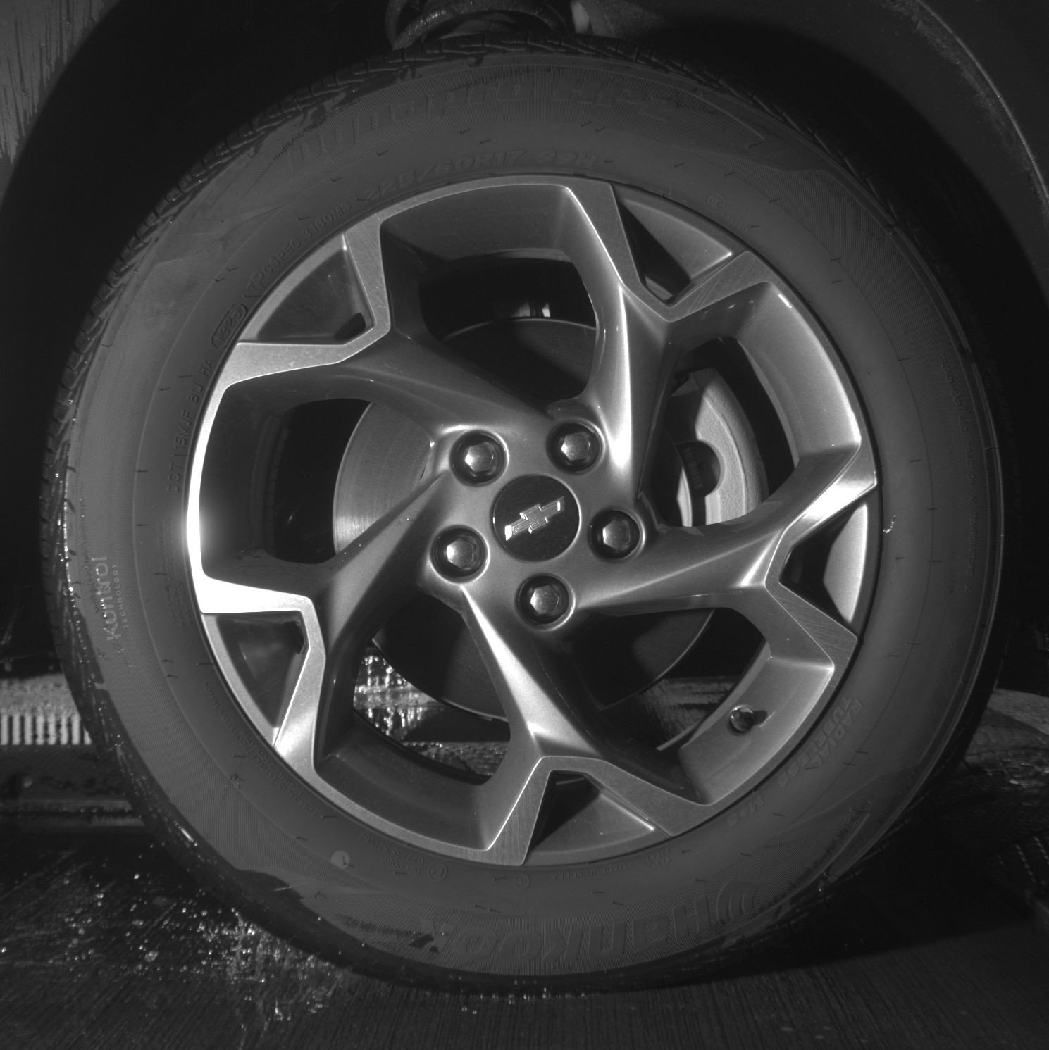 Used 2025 Chevrolet Trax LT FWD image 13