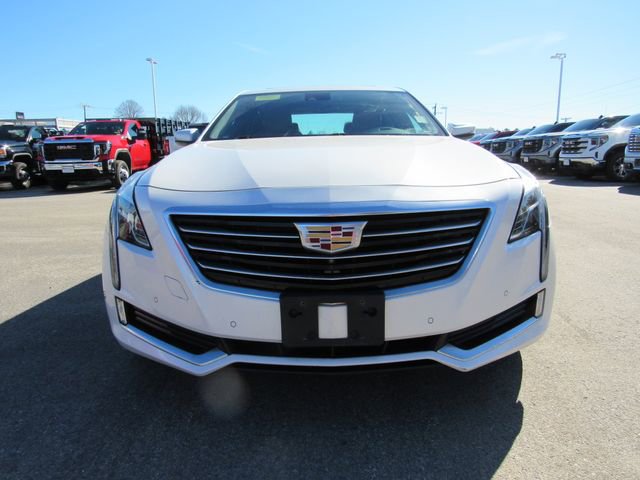 Used 2017 Cadillac CT6 Luxury image 4