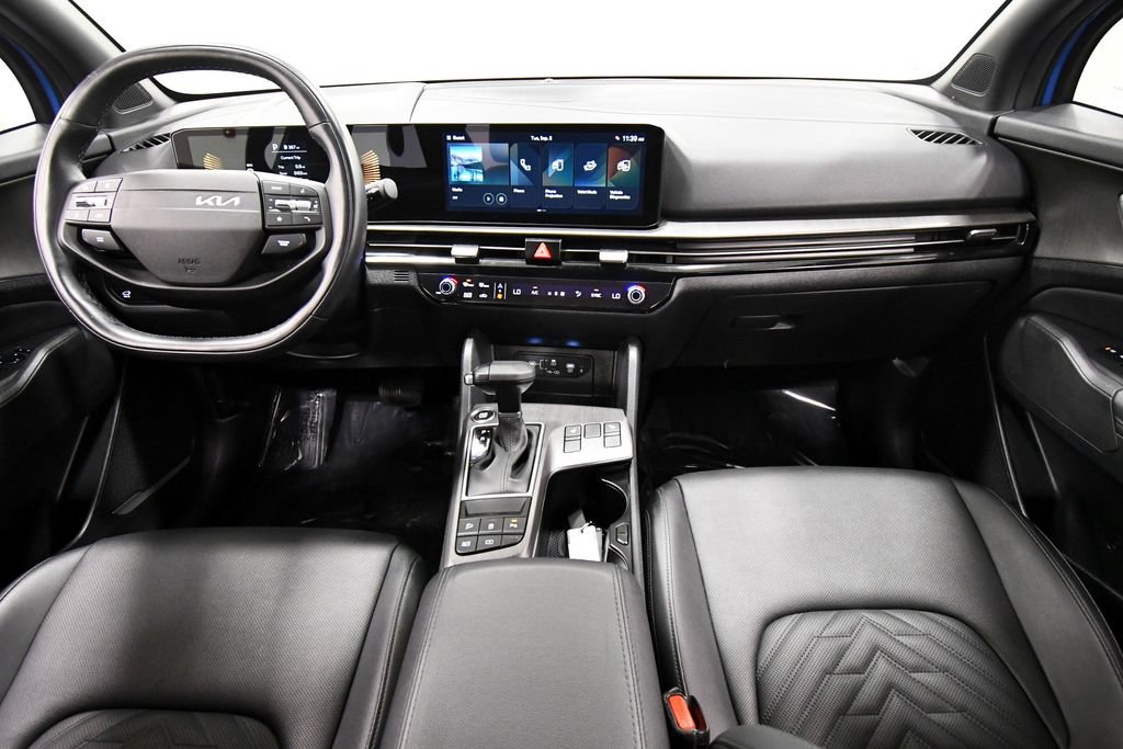 Certified 2026 Kia Sportage X-Line w/ X-Line Premium Package AWD/4WD image 3