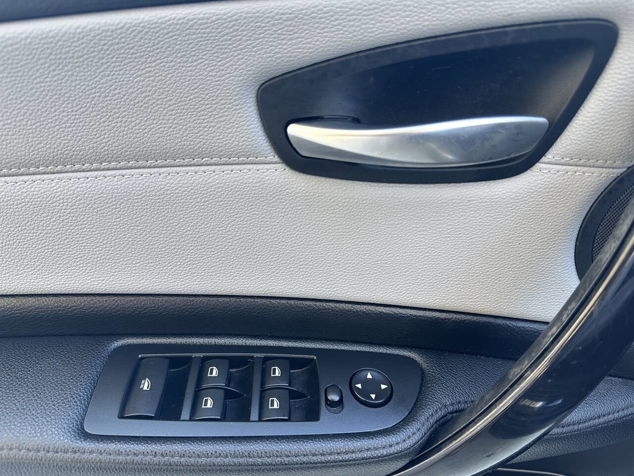 Used 2011 BMW 128i 128i 2dr Convertible SULEV image 21