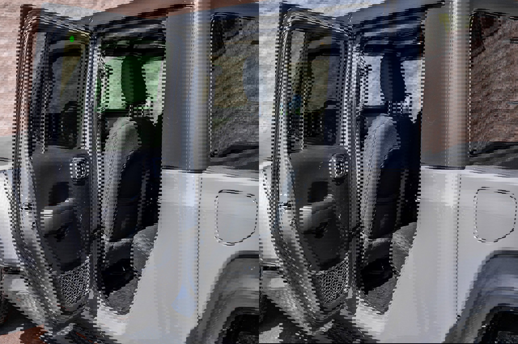 Used 2020 Jeep Gladiator Sport w/ Quick Order Package 24S image 20