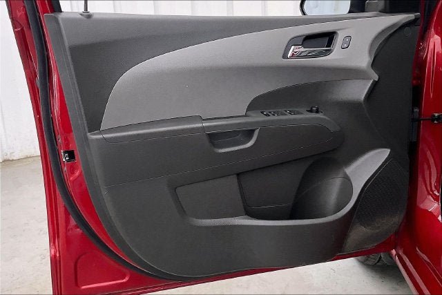 Used 2014 Chevrolet Sonic LTZ w/ Fun and Sun Package FWD image 21