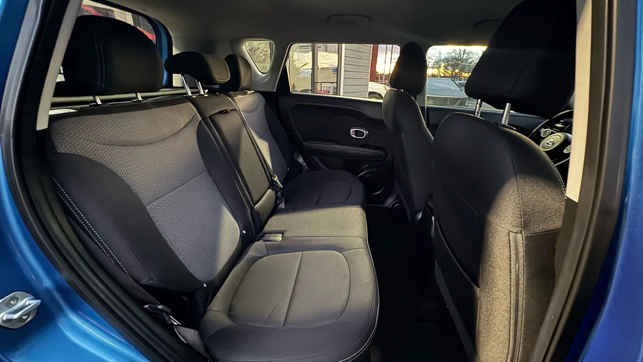 Used 2018 Kia Soul + image 21