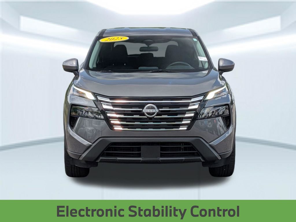 Certified 2025 Nissan Rogue SV FWD image 12