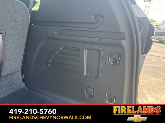 New 2025 Chevrolet Traverse LT w/ Midnight/Sport Edition image 47