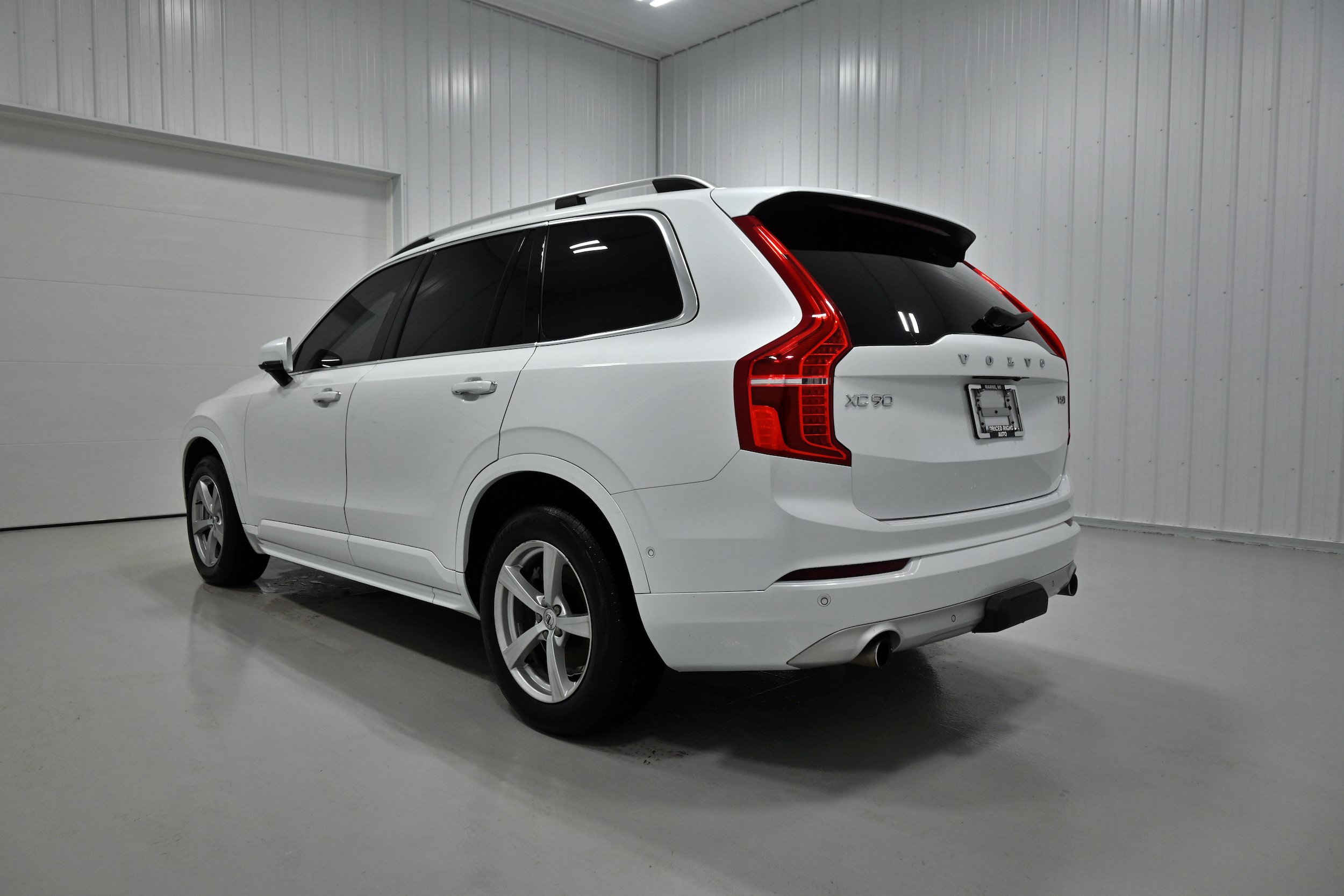 Used 2019 Volvo XC90 T5 Momentum AWD/4WD image 31