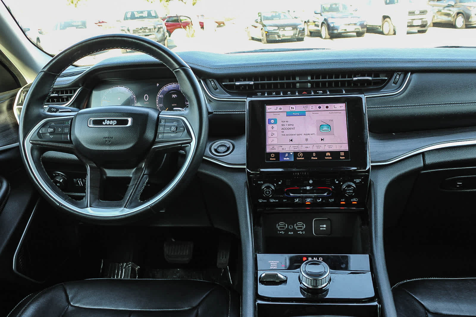 Used 2022 Jeep Grand Cherokee L Limited AWD/4WD image 13