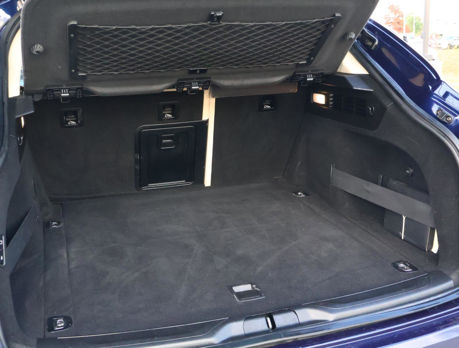 Used 2017 Maserati Levante image 20