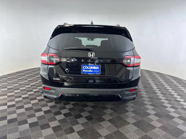 Certified 2026 Honda Pilot Black Edition image 7