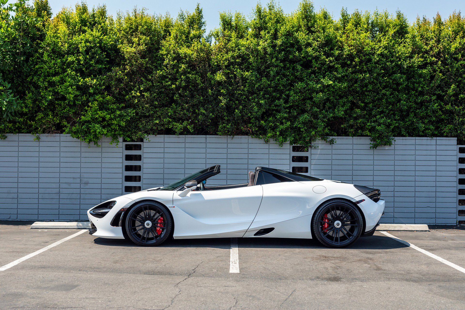 Used 2020 McLaren 720S Performance image 36