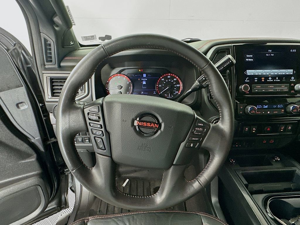 Used 2022 Nissan Titan PRO-4X w/ Pro-4x Convenience Package image 11