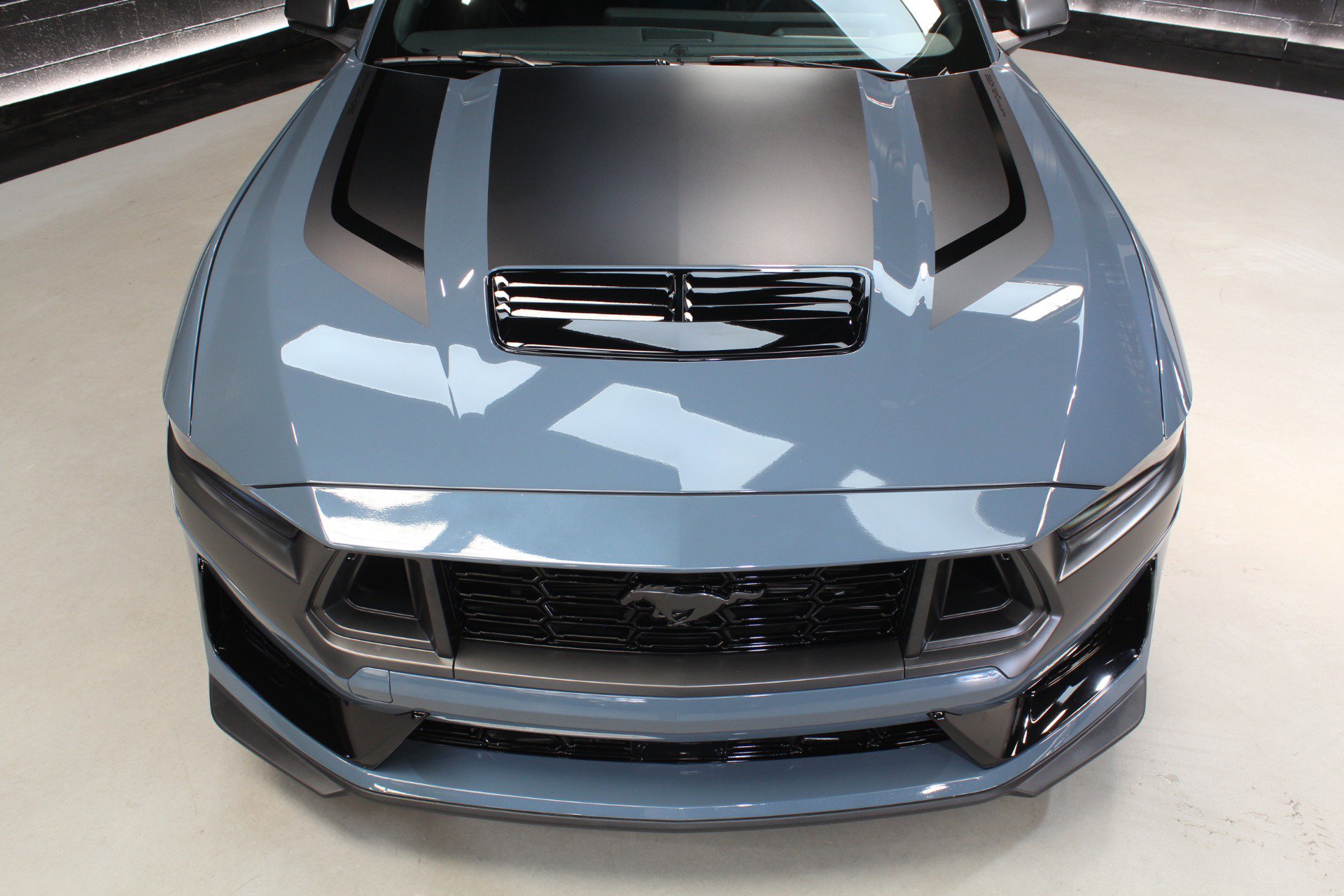 Used 2025 Ford Mustang Dark Horse RWD image 15