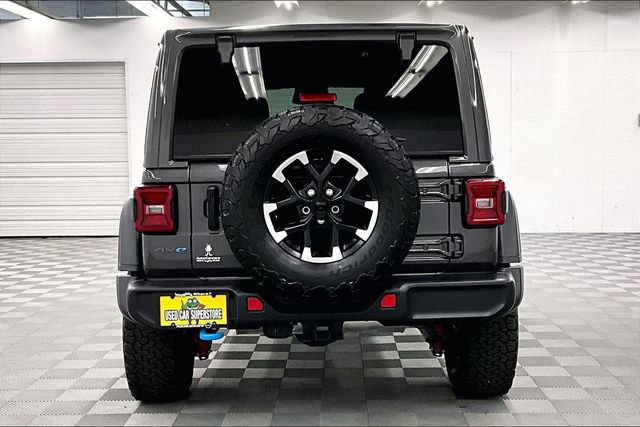 Used 2025 Jeep Wrangler Unlimited Rubicon 4xe w/ Convenience Group image 5