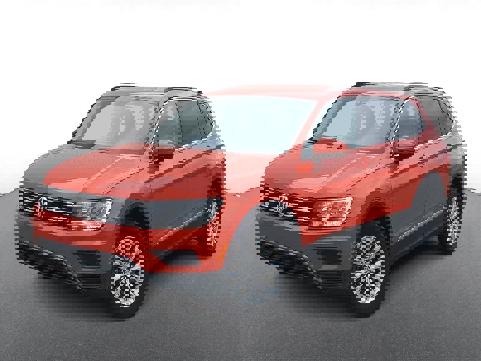 Used 2018 Volkswagen Tiguan SE image 1