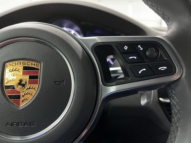 Used 2022 Porsche Cayenne Platinum Edition AWD/4WD image 25