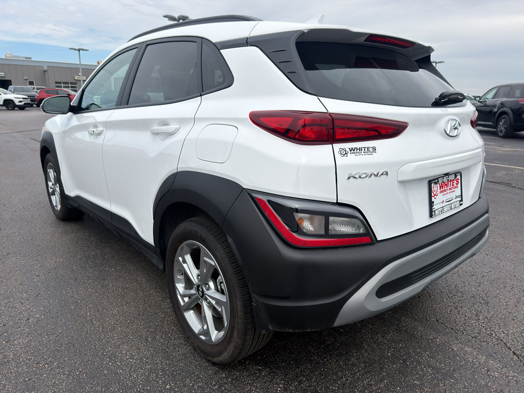 Used 2023 Hyundai Kona SEL AWD/4WD image 7