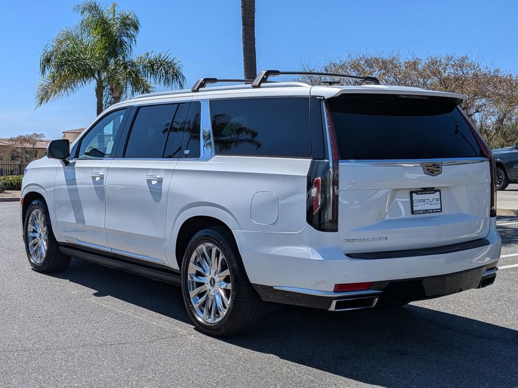 Used 2021 Cadillac Escalade ESV Premium Luxury w/ Driver Assist Tech Package image 7