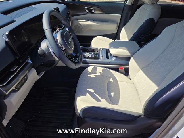 New 2026 Kia Carnival SX w/ SX Dark Edition Package FWD image 10