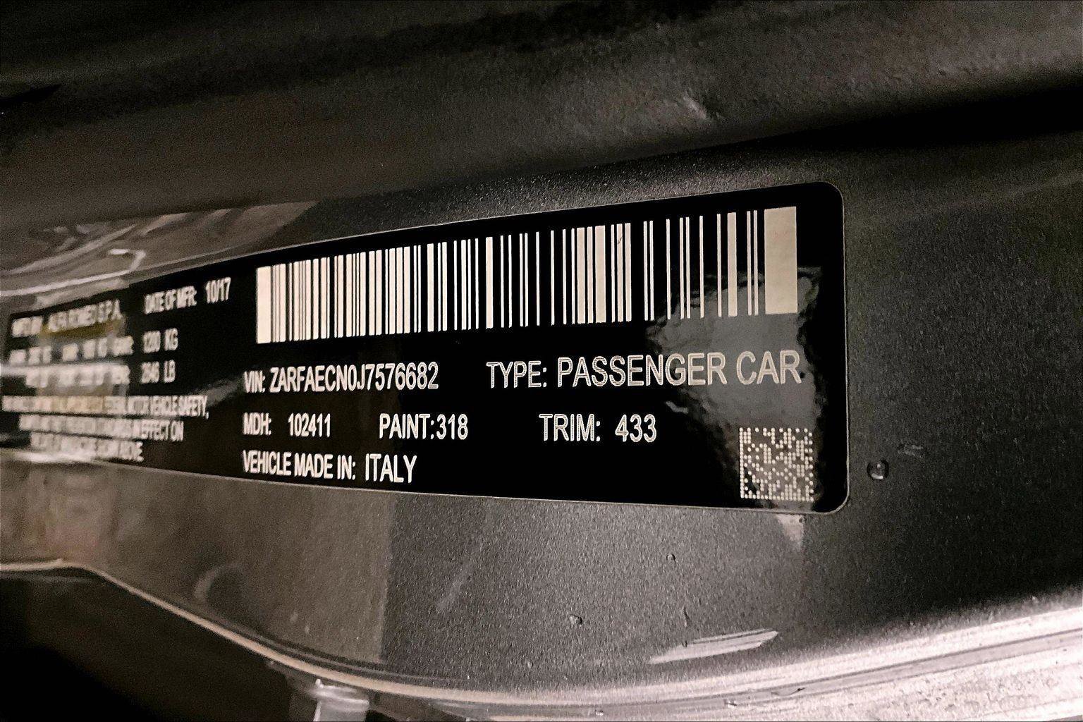 Used 2018 Alfa Romeo Giulia Ti image 34