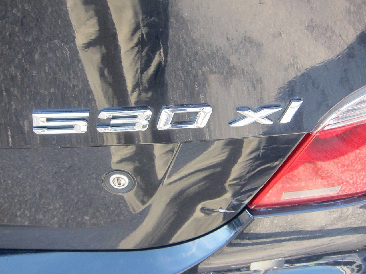 Used 2006 BMW 530xi Sedan image 5