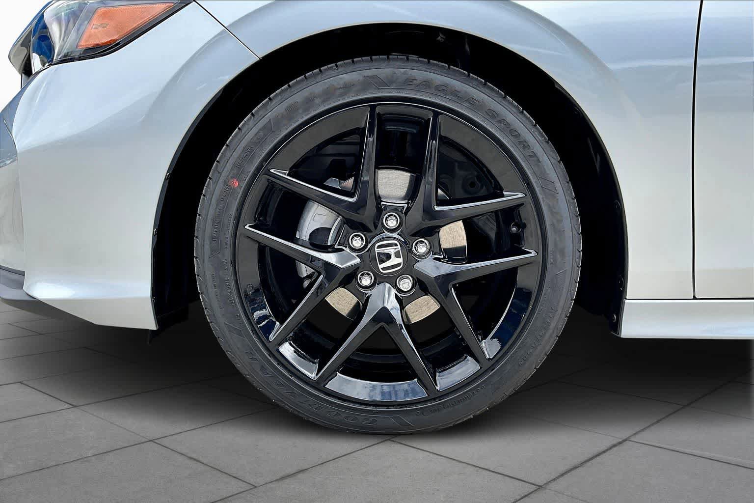 New 2026 Honda Civic Sport image 12